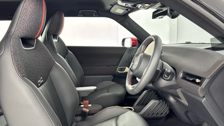 MINI Cooper 160kW SE Sport 54kWh 3dr Auto Electric Hatchback